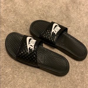 Nike slides